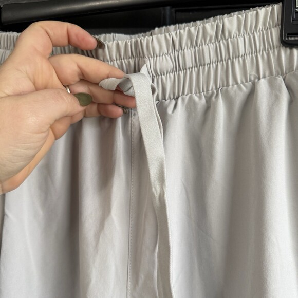 Apana Women's Light Gray Active 7/8 Length Pull-On Athleisure Pants Size Large - Picture 5 of 9